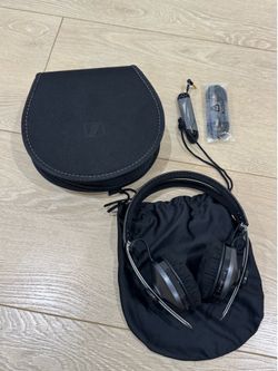 Sennheiser MOMENTUM  2 AEBT Wireless Headphones + Case + Wires