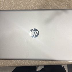 HP - 15.6" Full HD Touch-Screen Laptop - Intel Core i7 - 16GB Memory - 512GB SSD - Natural Silver