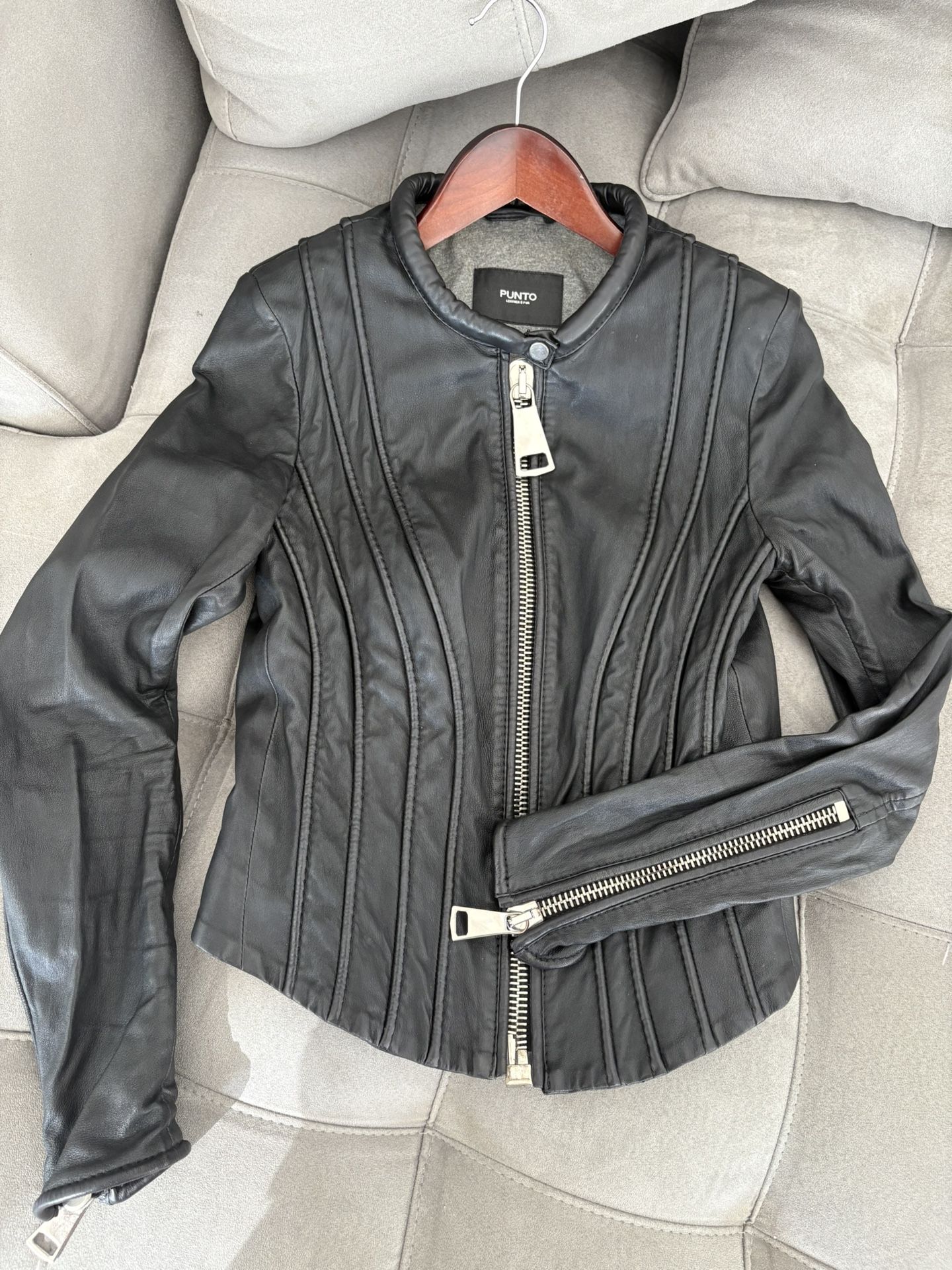 Sandro Style Punto Leather Jacket Black Size US 6-8 Italian Brand PUNTO Leather