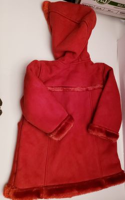 Gap Girls 2T Winter Coat Red Excellent preowned Condition