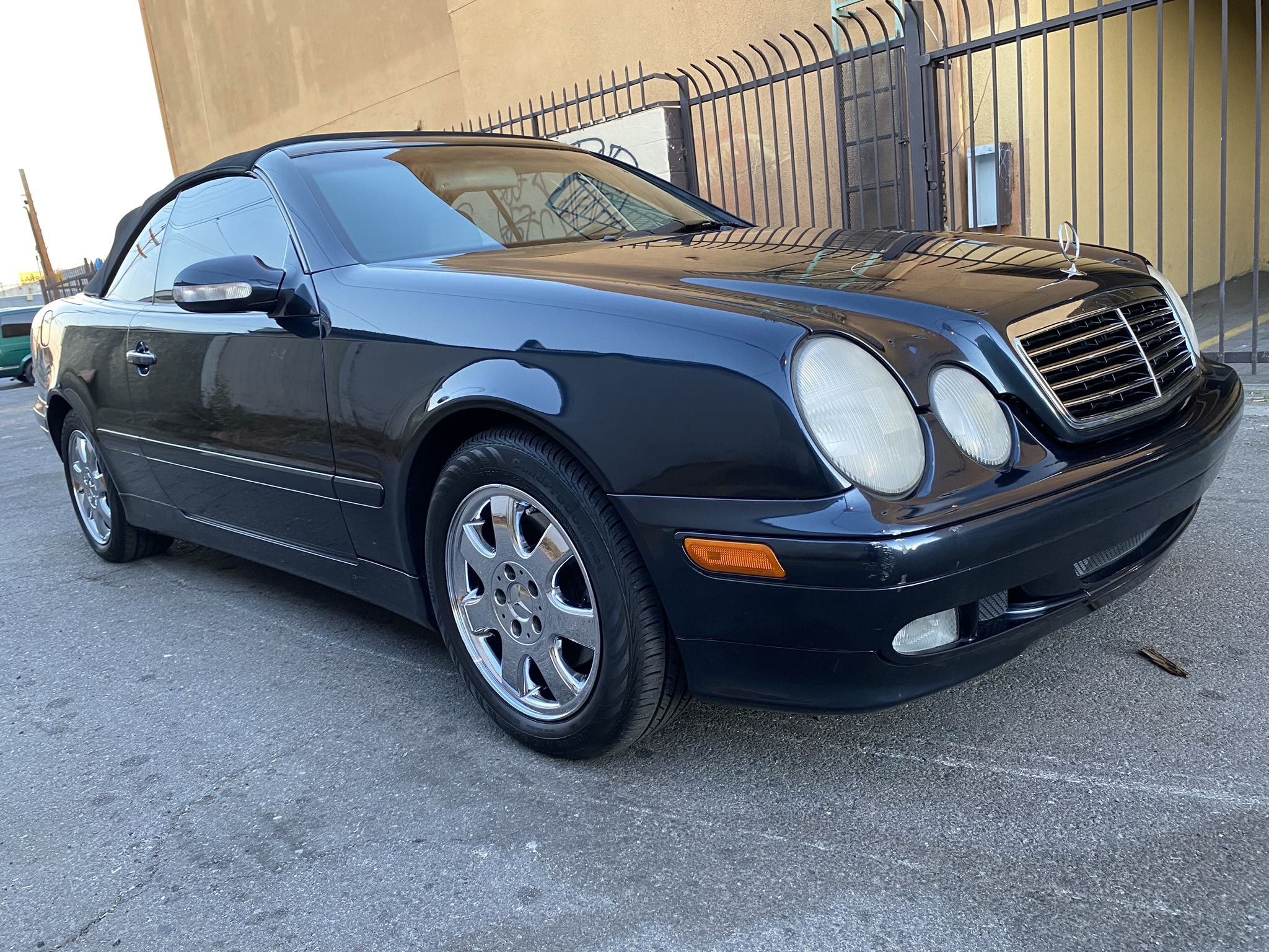 2002 Mercedes Benz Clk320