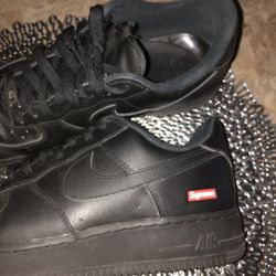 Air Force 1 Supreme Black 10.5