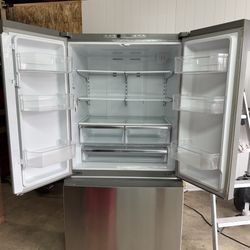French door fridge with freezer insignia NS-RFD26SS9