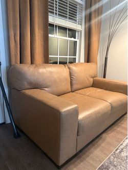Ashley Furniture Bolsena Leather Loveseat