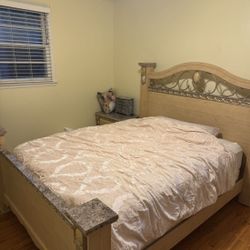 5 Piece Beautiful Bedroom Set! Brand New Mattress 
