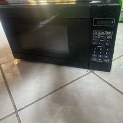 Microwave Used works really good $5