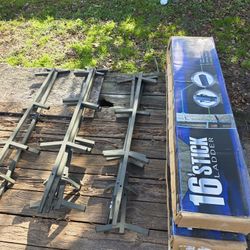 Tree Climbing Ladders