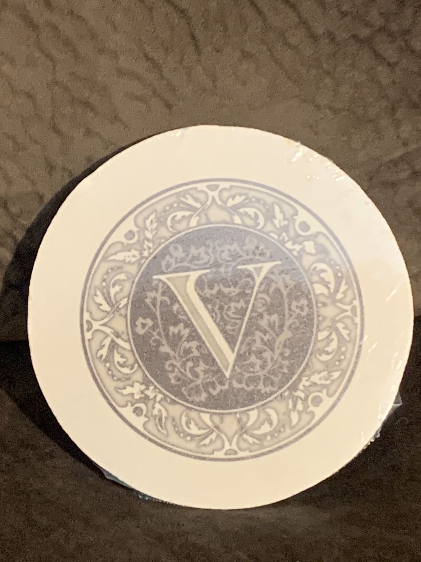 Thirstystone 6” Monogram V natural Stone Trivet Beige/ Gray