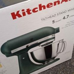 Kitchen Aid Mixer