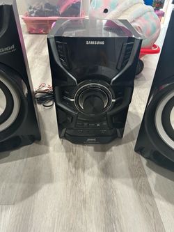 Samsung GIGA Blast stereo