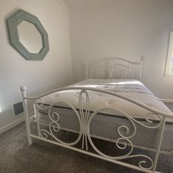 Full Size Bed Frame & Sealy Posturepedic