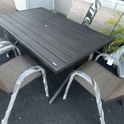 brand new patio table set 7 pcs