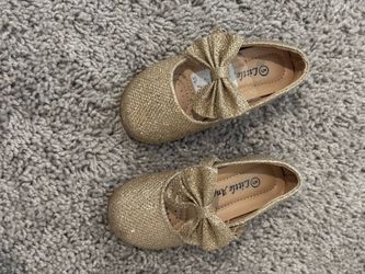 Toddlers dress shoes