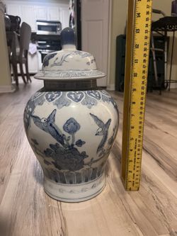 Large Blue & White Ginger Jar with Lid – Bombay Co. Chinoiserie Decor