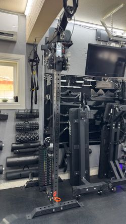 Cable pulley towers for home gym