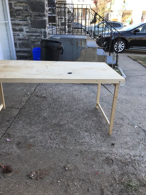 Goran IKEA table