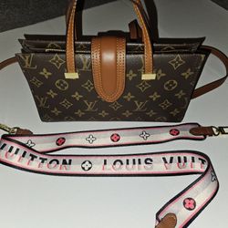 MEDIUM LV PURSE/ LV STRAP