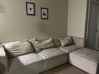 Sectional couch