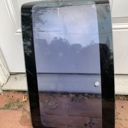 Extra Cab Glass
