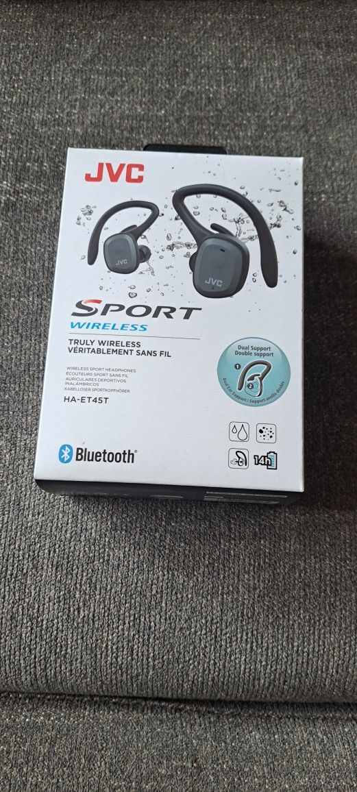 JVC sport wireless earbuds Ha-ET45T BRAND NEW