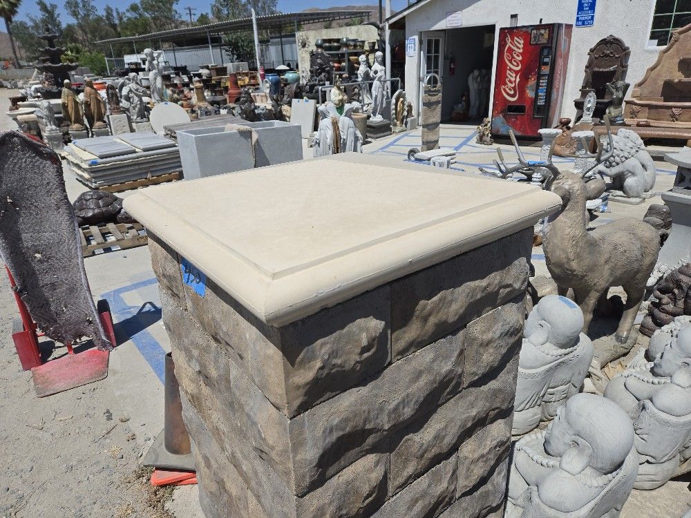 24X24 CONCRETE COLUMN CAPS $150 EACH