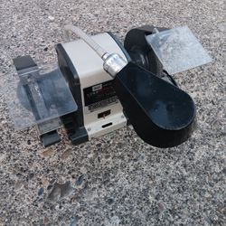 Craftsman Vintage USA Made /1/2hp Bench Grinder With Light Excellent Condition. For Pick Up Fremont Sea. No Low Ball/Trades Please. Yes I Have It Pls