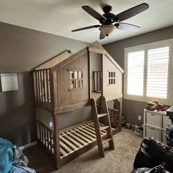 Twin Bed Tree House Bunk Bed