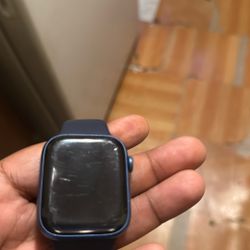 Apple Watch  7 45mm