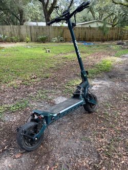 Electric scooter