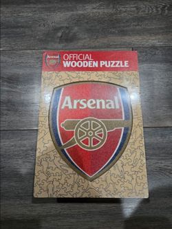 ARSENAL Crest Wooden Puzzle Official 500 Pieces NEW SEALED  in Wooden Box