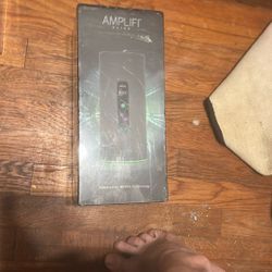 Alien Router Amplifi