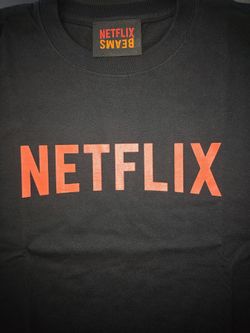 New excellent condition Rare NETFLIX Watcher tshirt