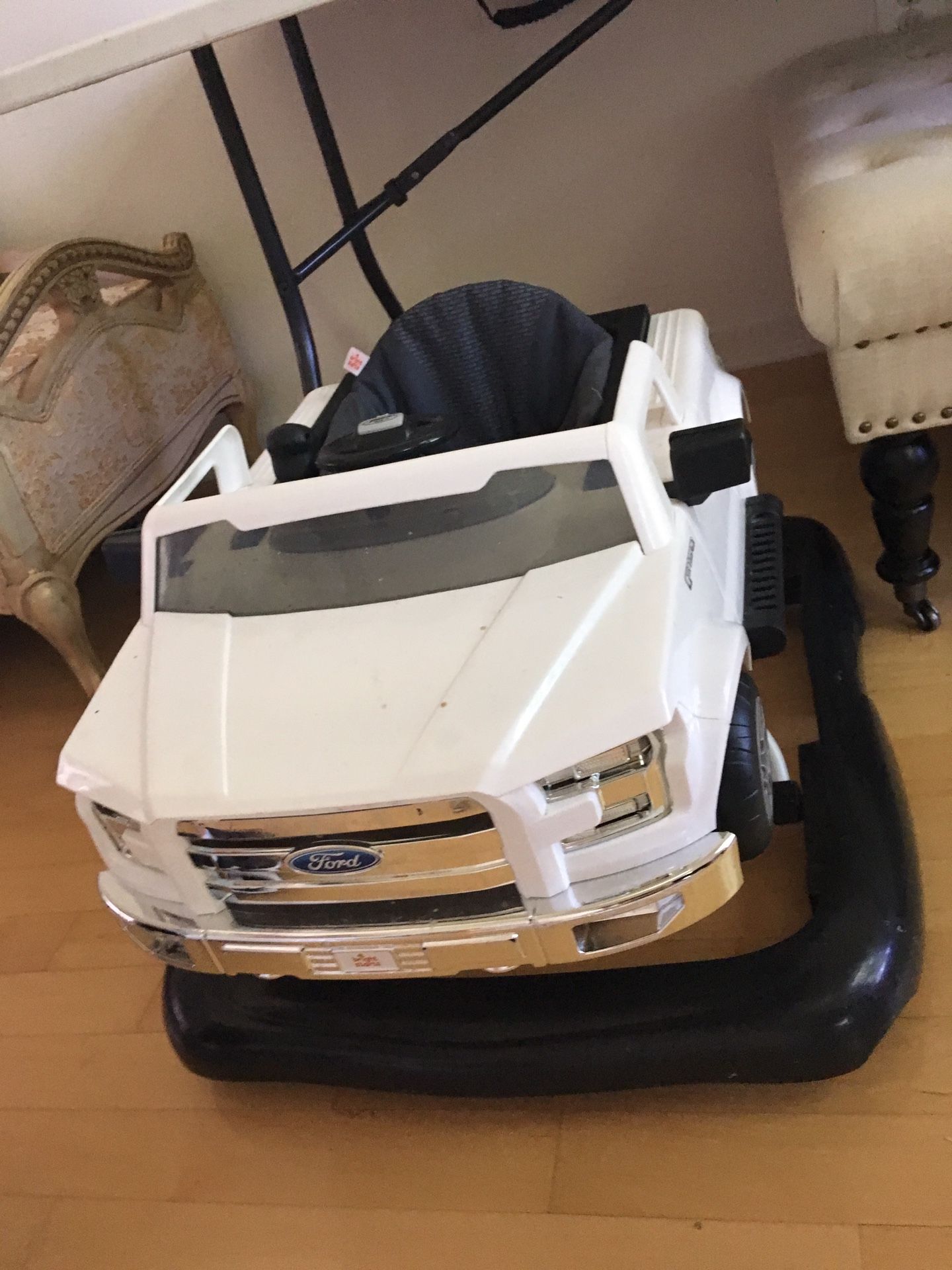 F-150 Kids walker