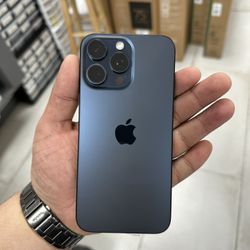 iPhone 15 Pro Max Unlocked 256GB! Finance For $50 Down Payment!!