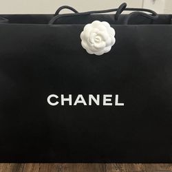 CHANEL Authentic Large Paper Gift/Shopping EMPTY Bag Black