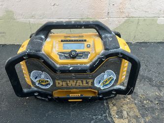 DeWalt Speaker