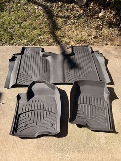 Weather Tech Floor Mats 2025 Chevy 3500