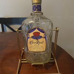 Vintage crown royal decanter holder