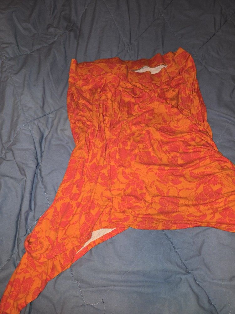 Torrid Super Soft Knit Skirt / Color: Bright Orange & Bright Red / Size: 3 (3X) (22/24)