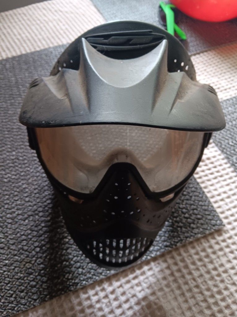 Paintball Mask And Set Up