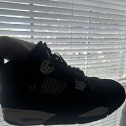 Jordan 4s
