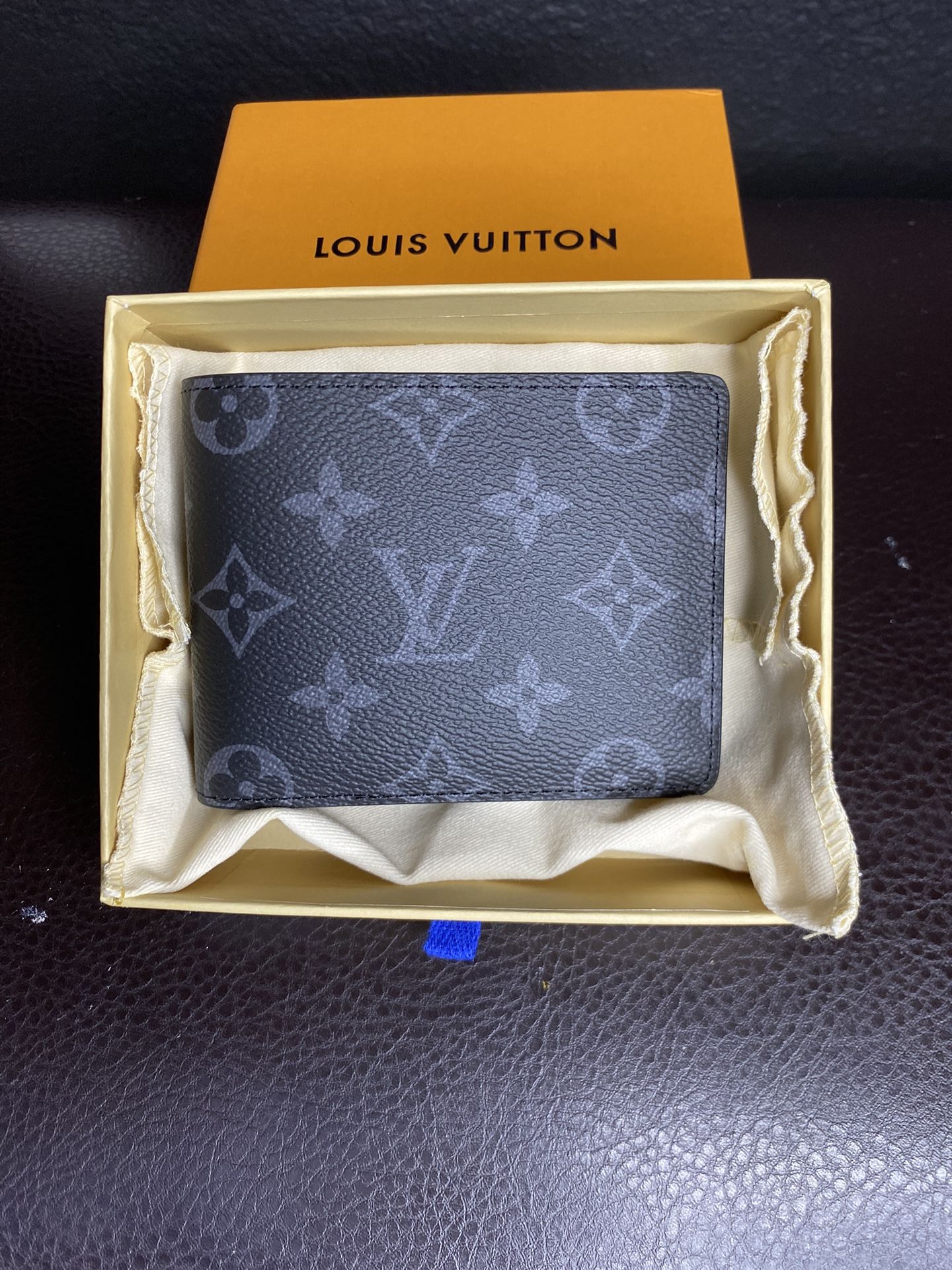 LV Wallet