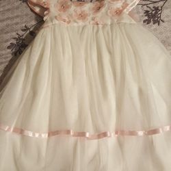 Girl dress