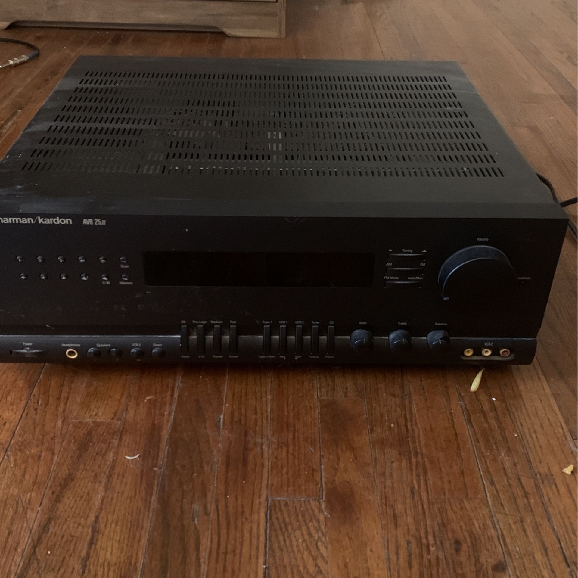 Harmon Kardon Surround Receiver