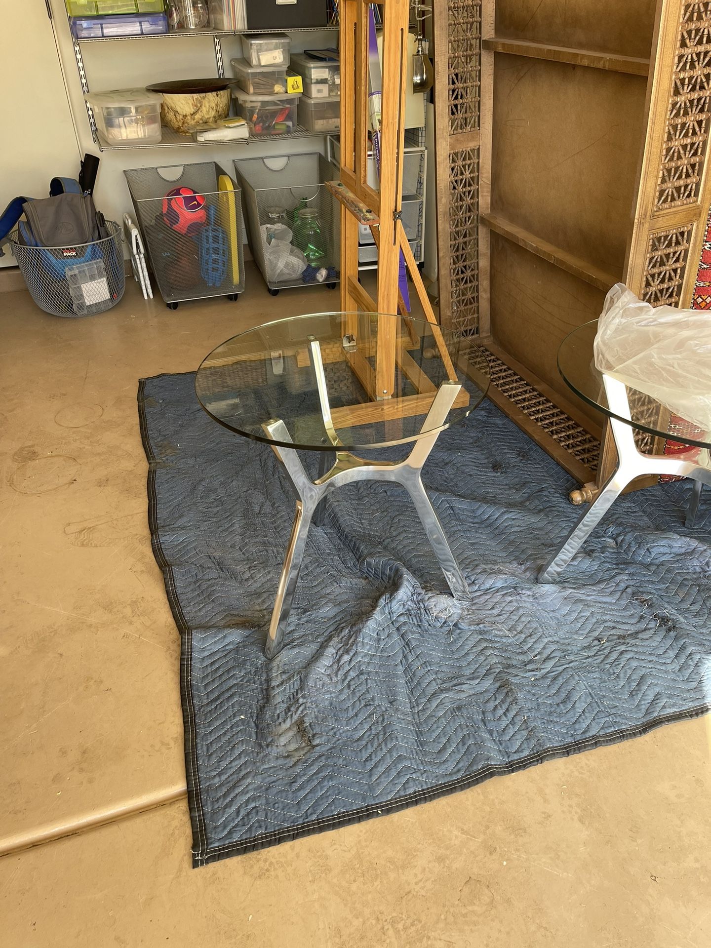 Crate And Barrel Elke Side Tables (pair) for Sale in Scottsdale, AZ