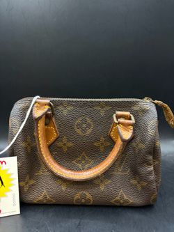 Louis Vuitton mini speedy