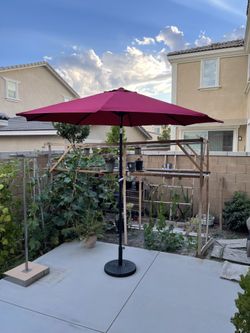 EASELAND patio umbrella (9 feet, red)