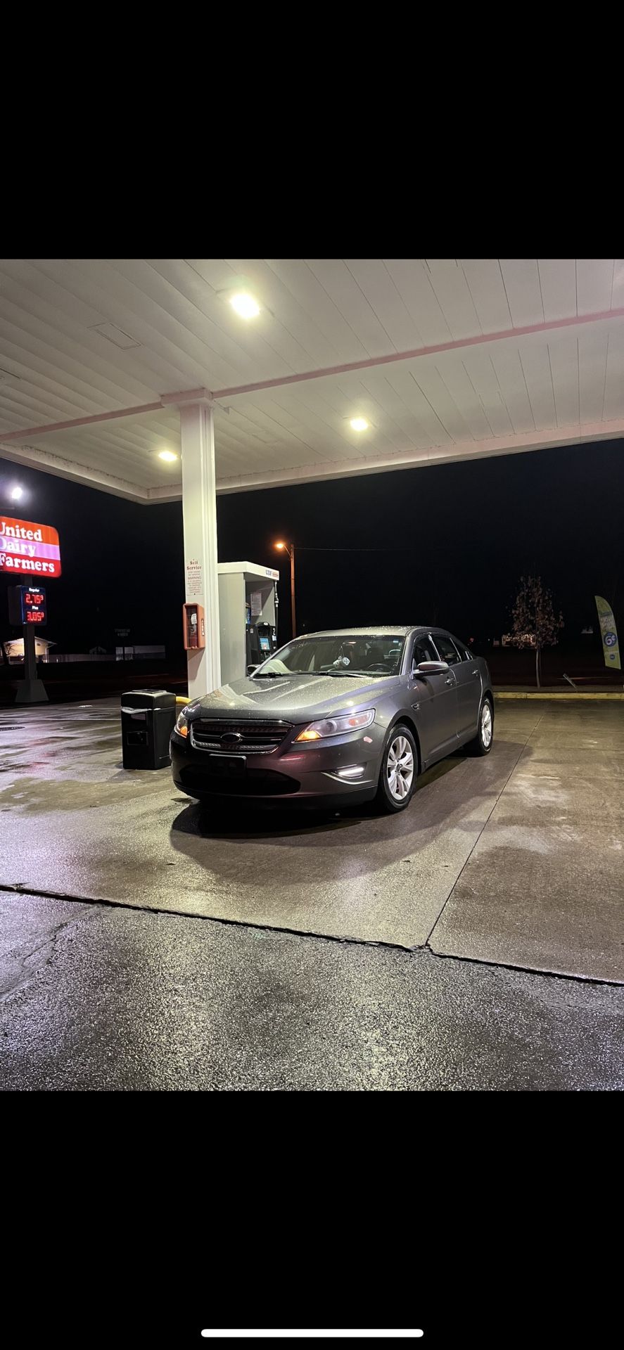 2011 Ford Taurus