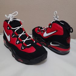 Nike AIR MAX Uptempo 95 Chicago BULLS UNIVERSITY Red CK0892-600 Basketball Size M 8.5/W 10