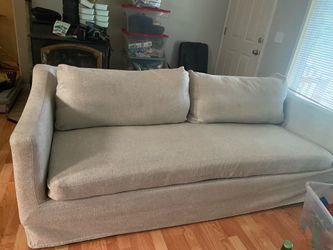Riley sofa